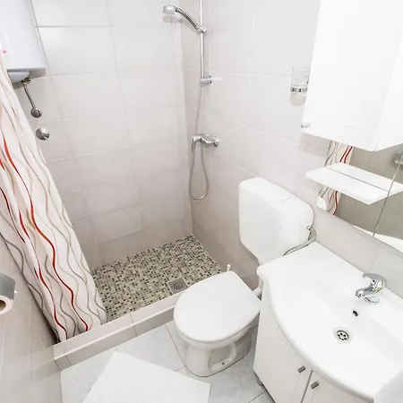 Apartment Maslina Bilice