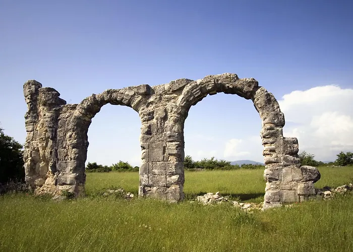 Apartment Maslina Bilice